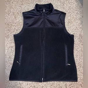 NWOT Women’s NIKE Golf Therma-Fit Vest - Size M